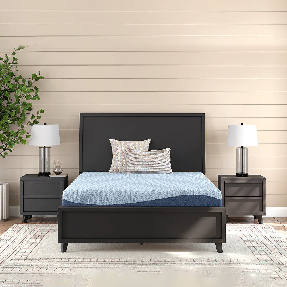 Symmetrical frontal bedroom view of the Peak 2.0 10-inch Medium mattress, optimized for motion reduction and pressure-relieving comfort.
