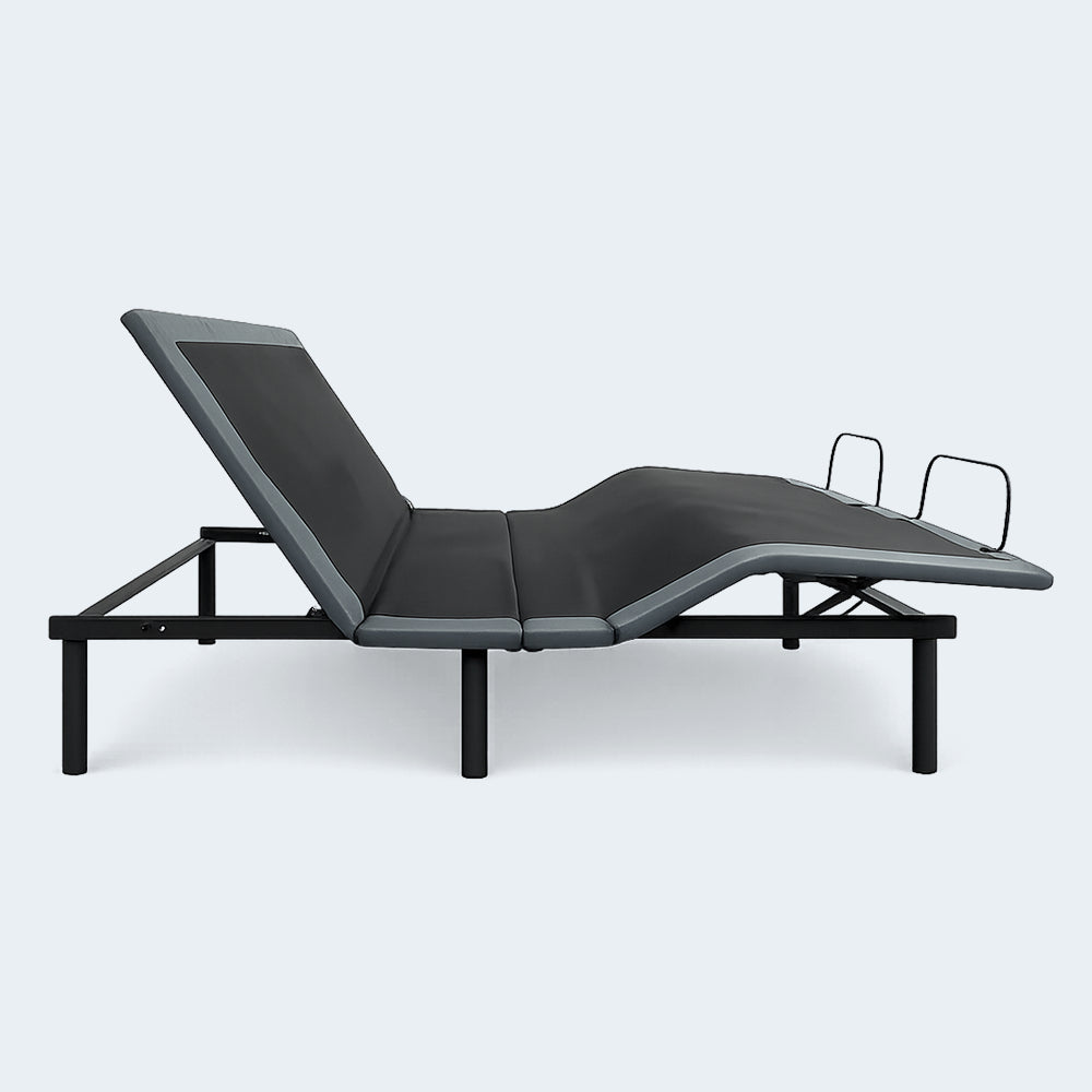 Side profile of the Customatic Dreamsense The Balance adjustable base in a Zero Gravity position for pressure relief.
