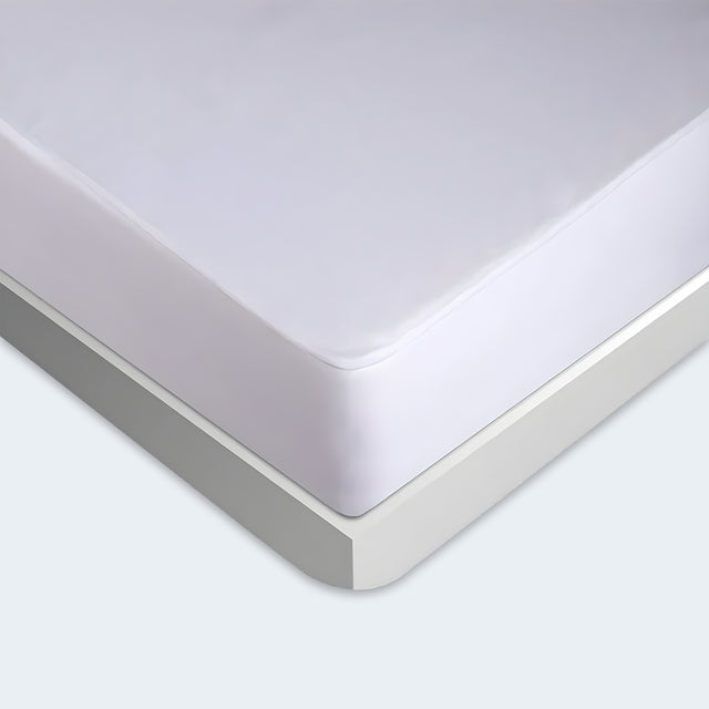Basic Kids Mattress Protector by BEDGEAR
