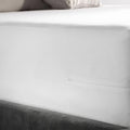  Secure zippered closure on the Weekender mattress encasement ensuring complete 360-degree coverage.