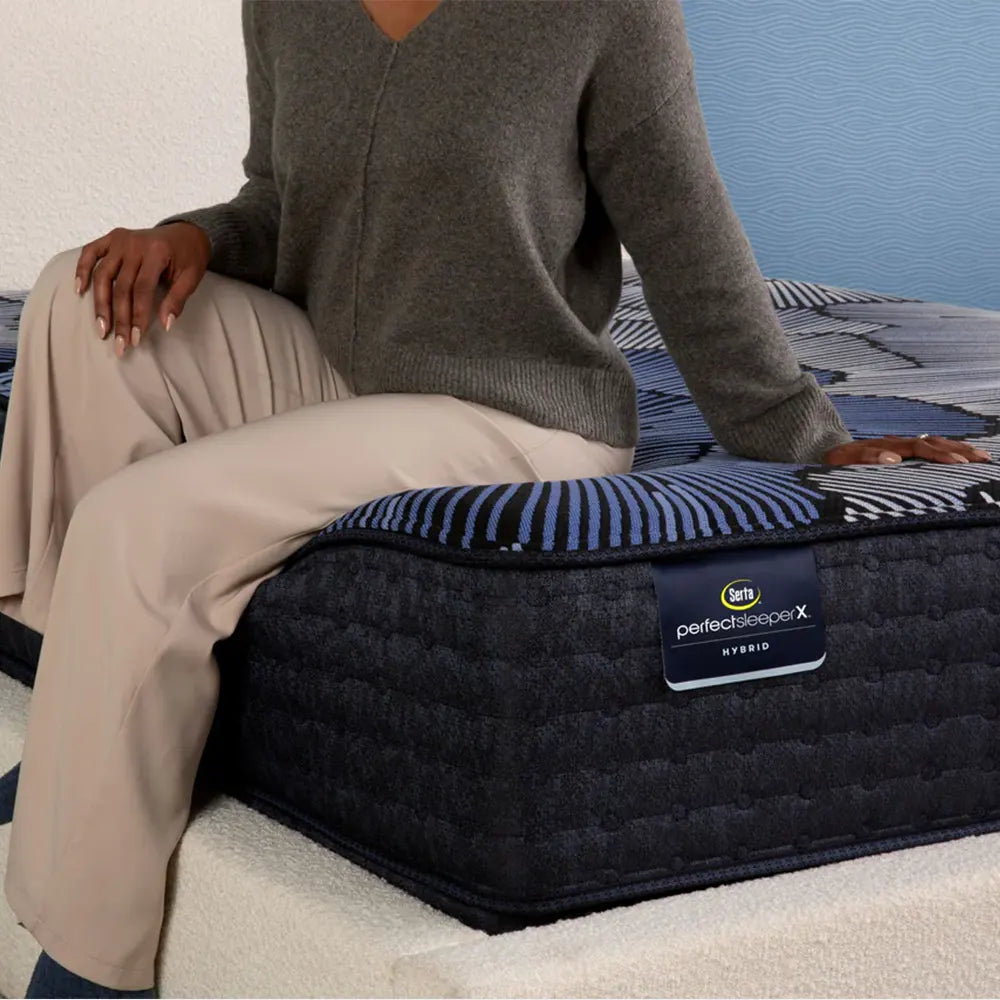 Durable edge support on the Serta Perfect Sleeper X Prescott Hybrid Mattress for stable seating and sleep.
