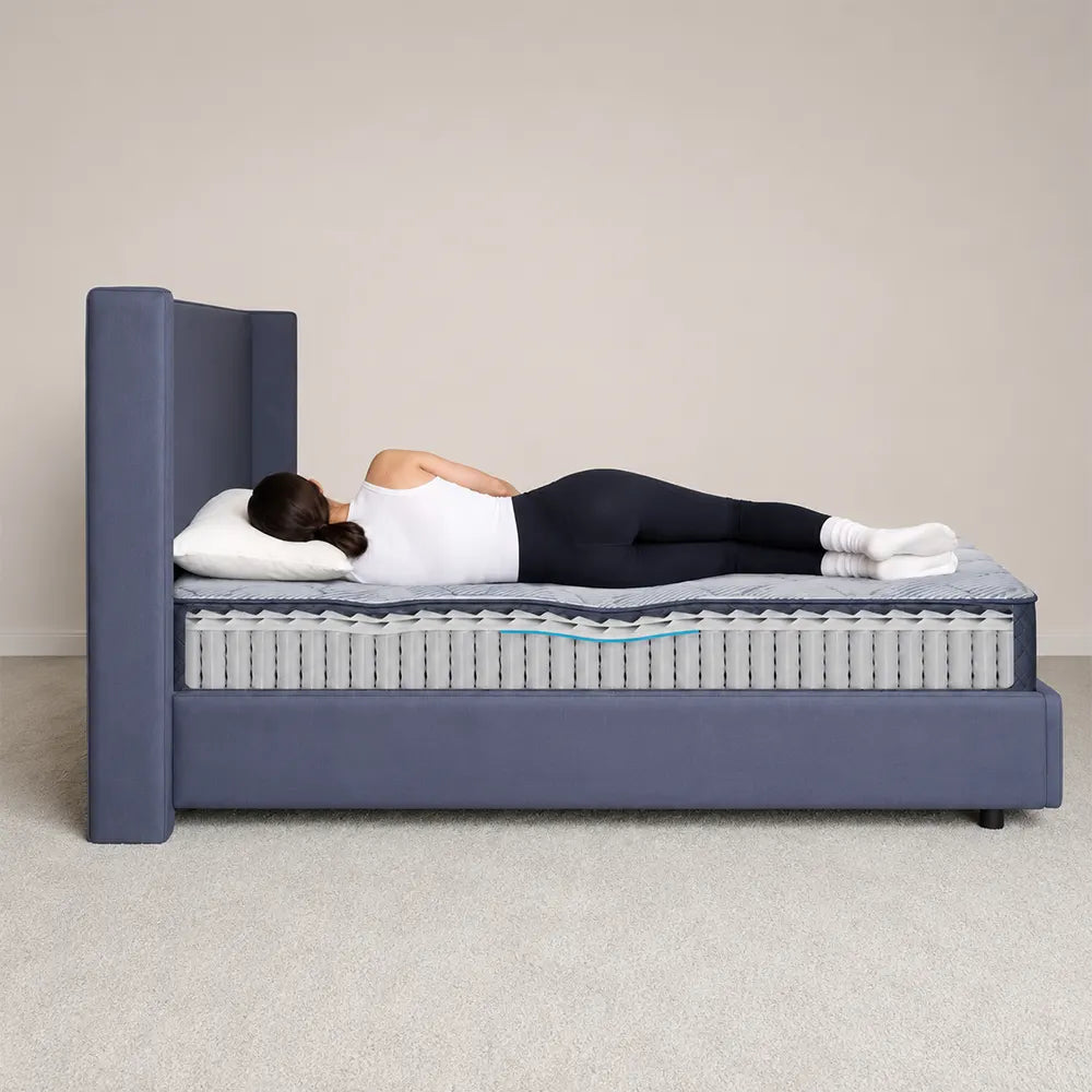 Pressure-relieving 3-zone support layers of the Serta Perfect Day 10 inch medium mattress.
