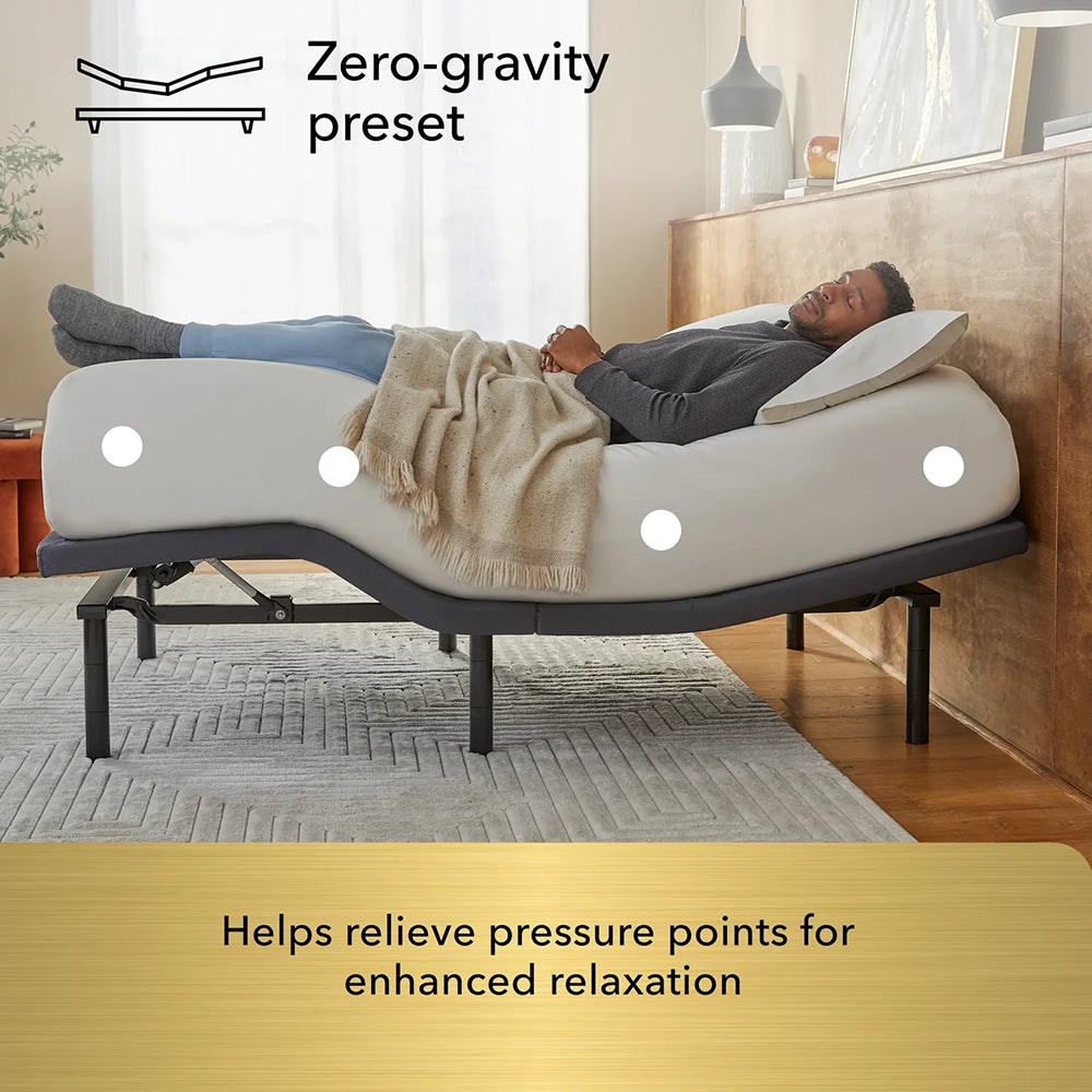 Zero-gravity preset on the Baselogic Gold adjustable base helps relieve pressure points for enhanced relaxation and recovery.
