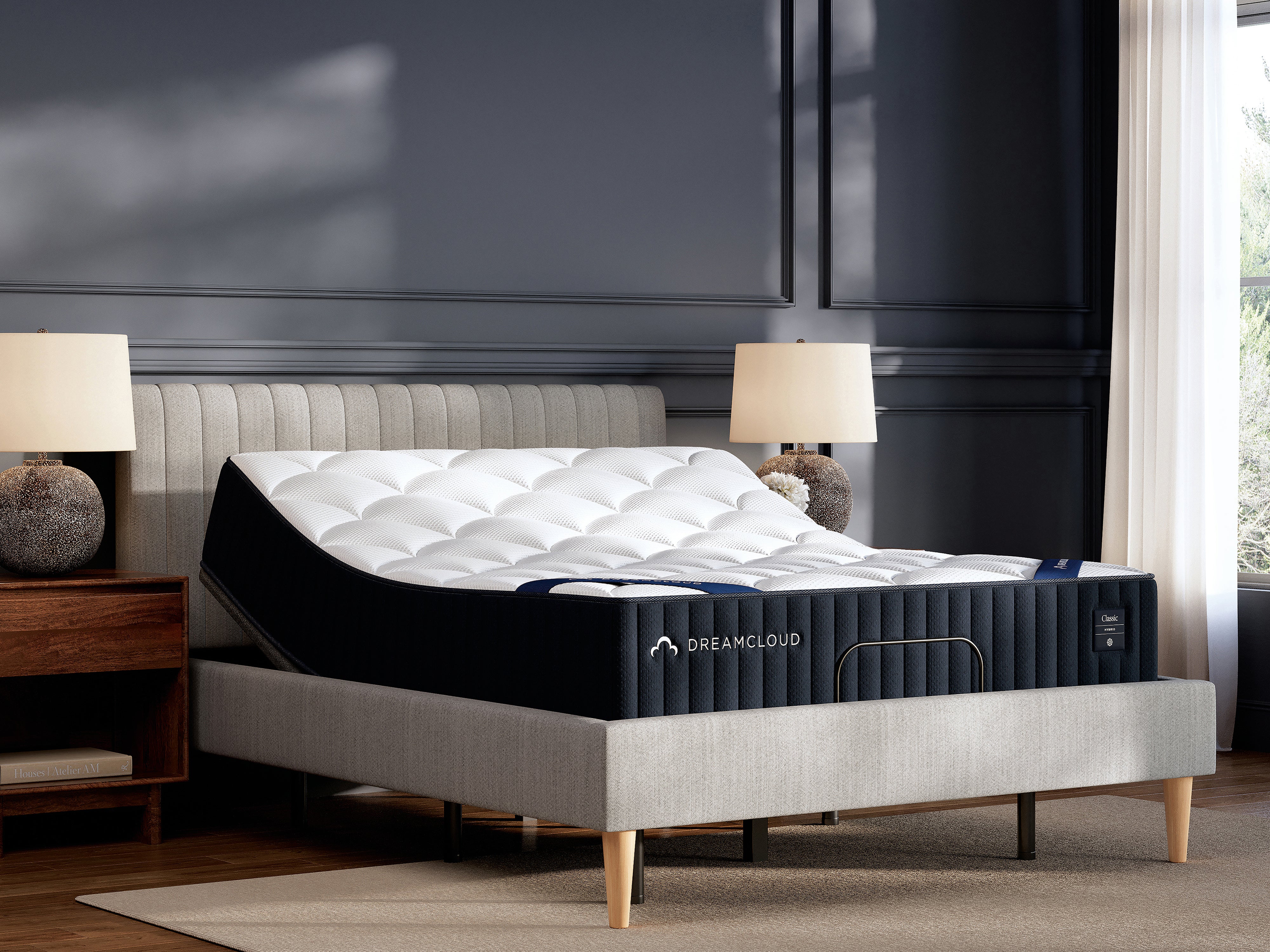DreamCloud Classic 12 Inch Medium Firm Hybrid Mattress