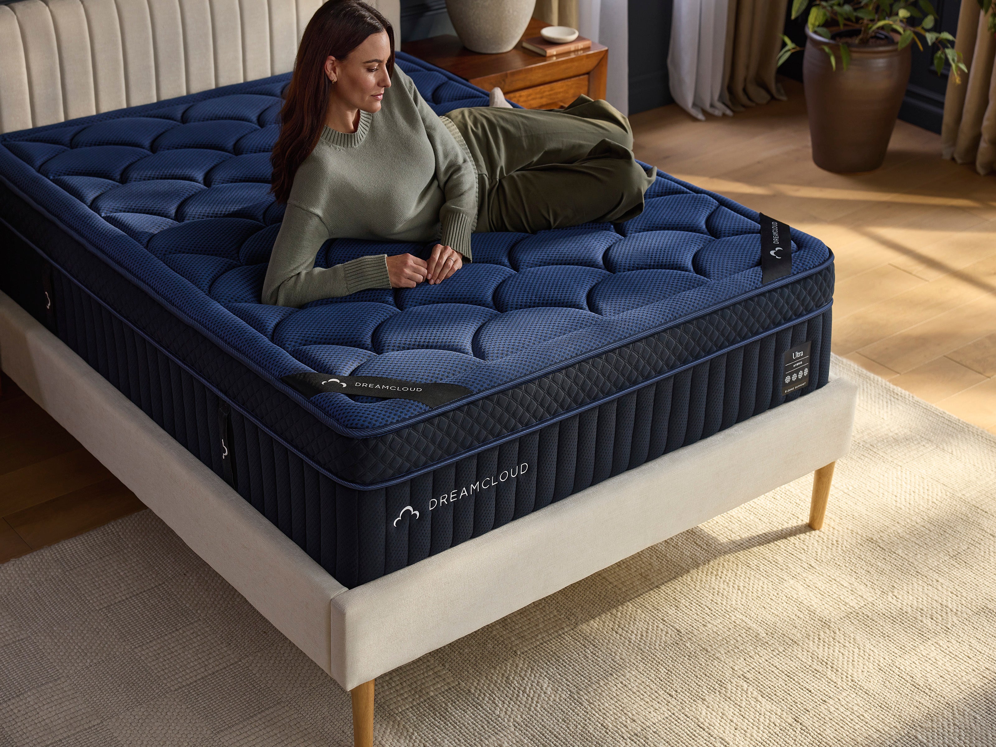 DreamCloud Ultra 15 inch Medium Hybrid Mattress