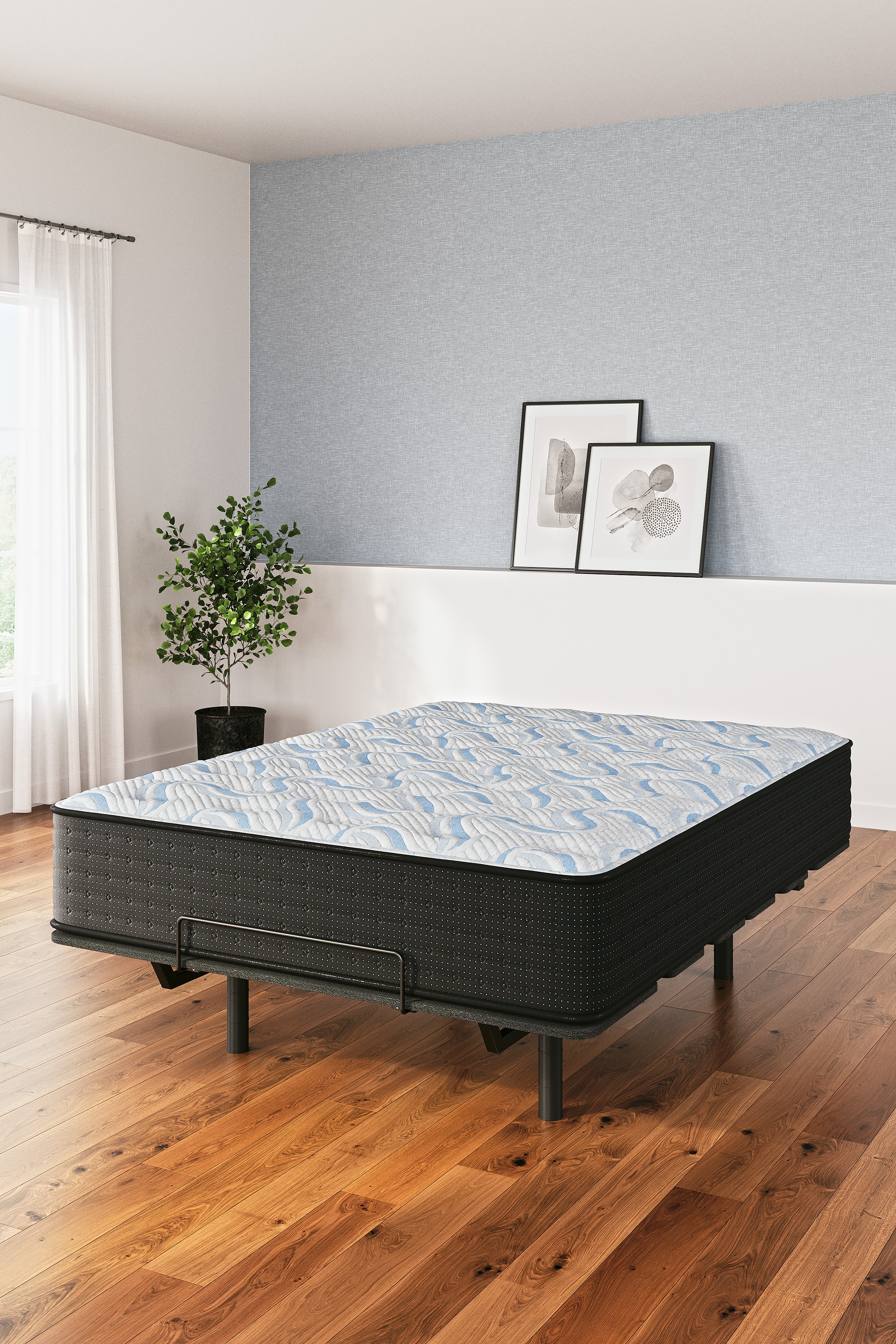 Elite Springs 14 inch Plush Mattress by Ashley