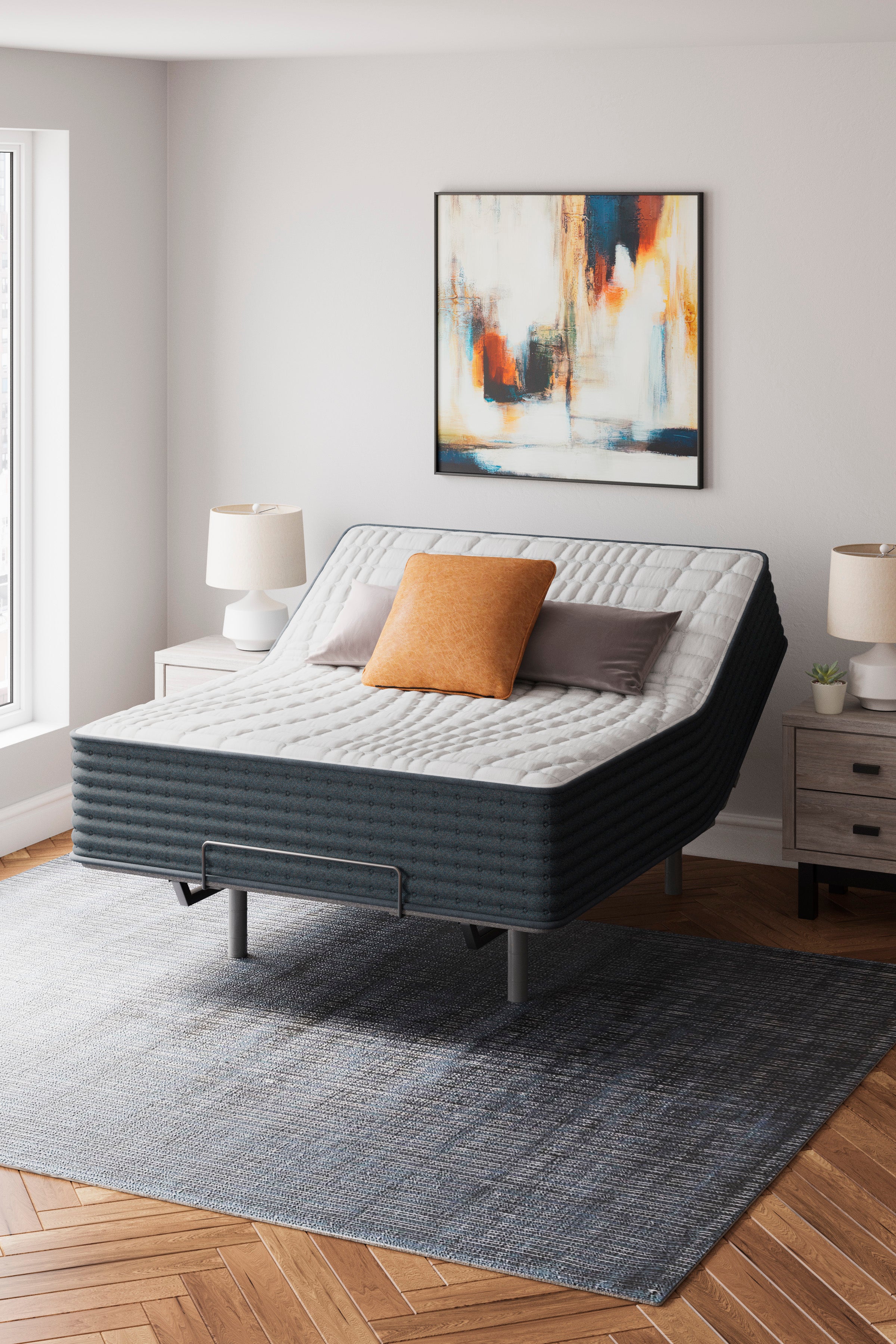 Hybrid 1400 Ultra plush 14 inch Mattress by Ashley