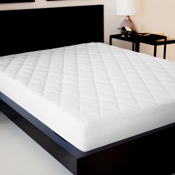 Mattress Pad by Malouf