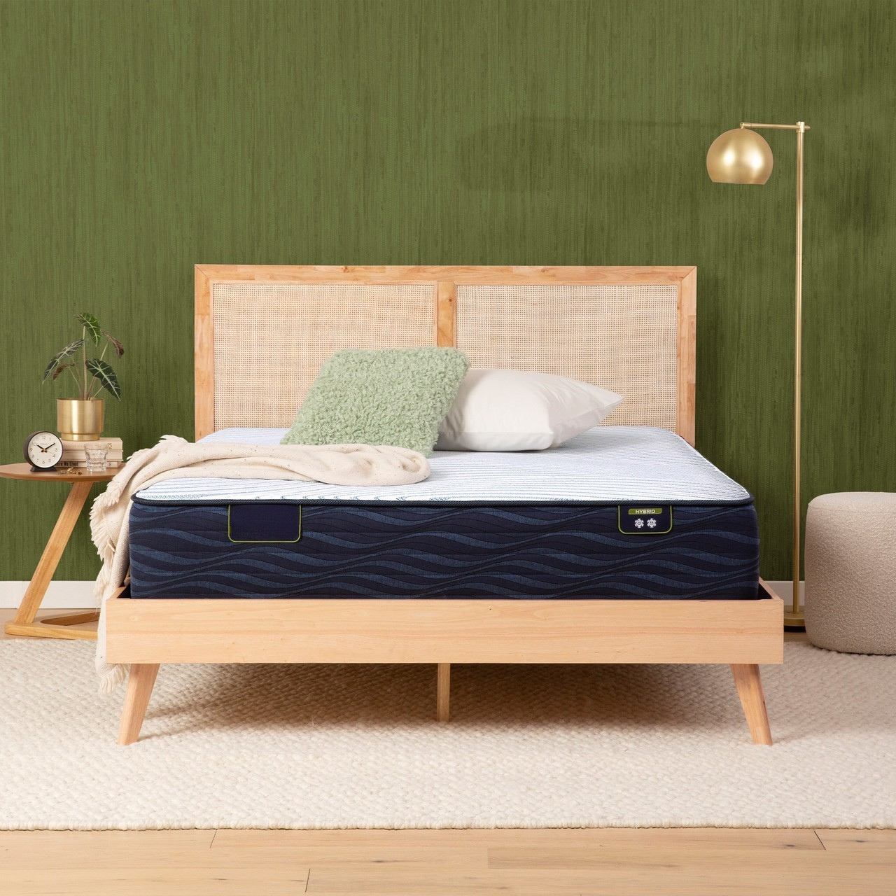 Closeout - ECO Hybrid S20GL Plush 12.5" Mattress