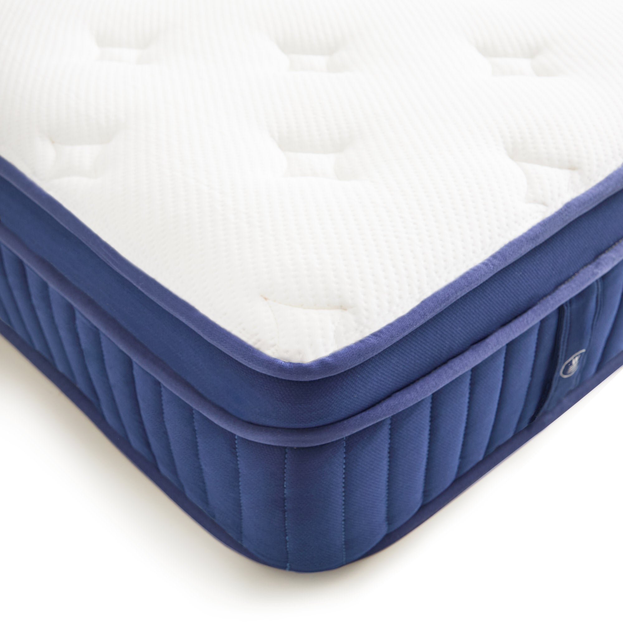 Weekender Medium Plush 13-Inch Euro Top Hybrid Mattress