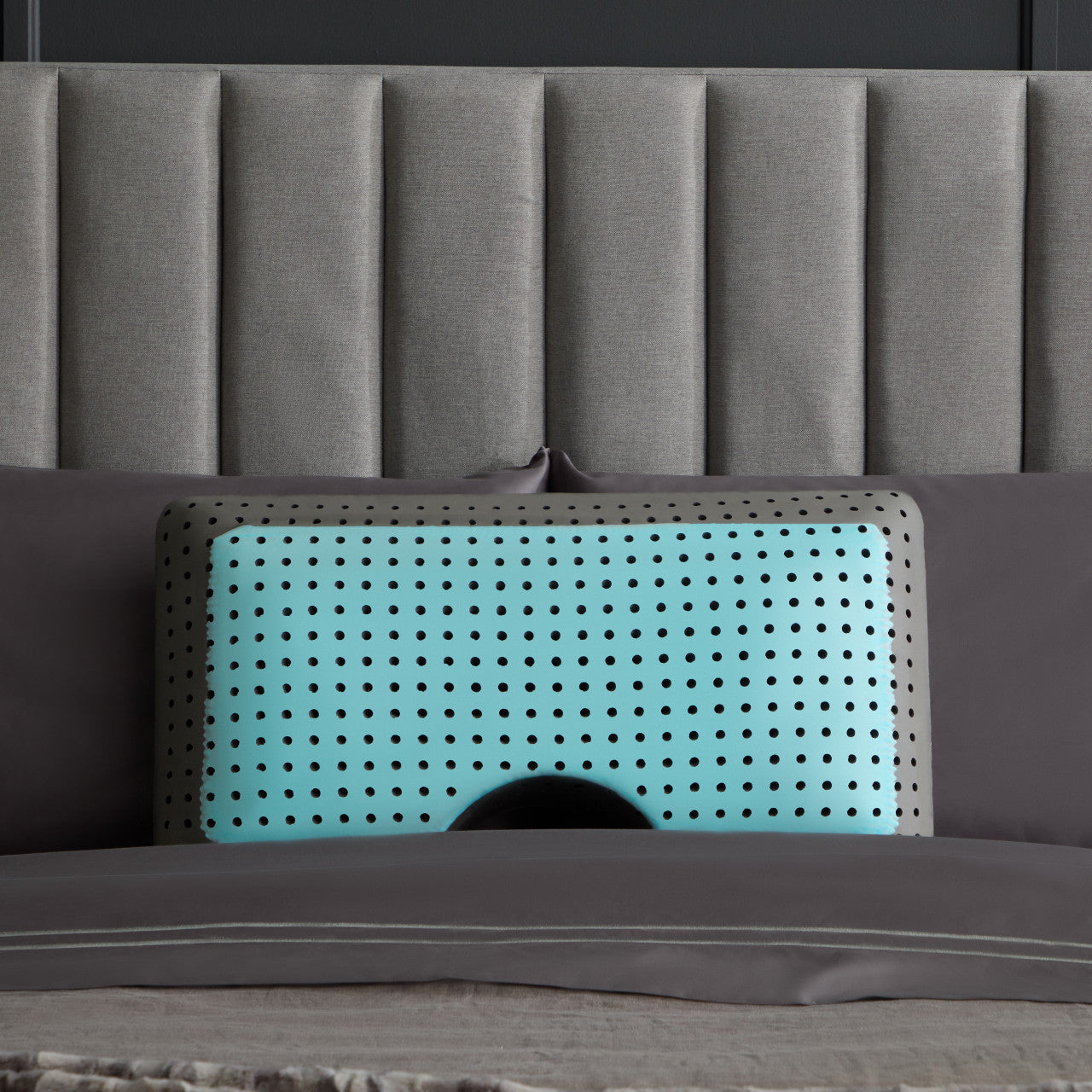 Shoulder CarbonCool™ LT + Omniphase® Pillow by Malouf