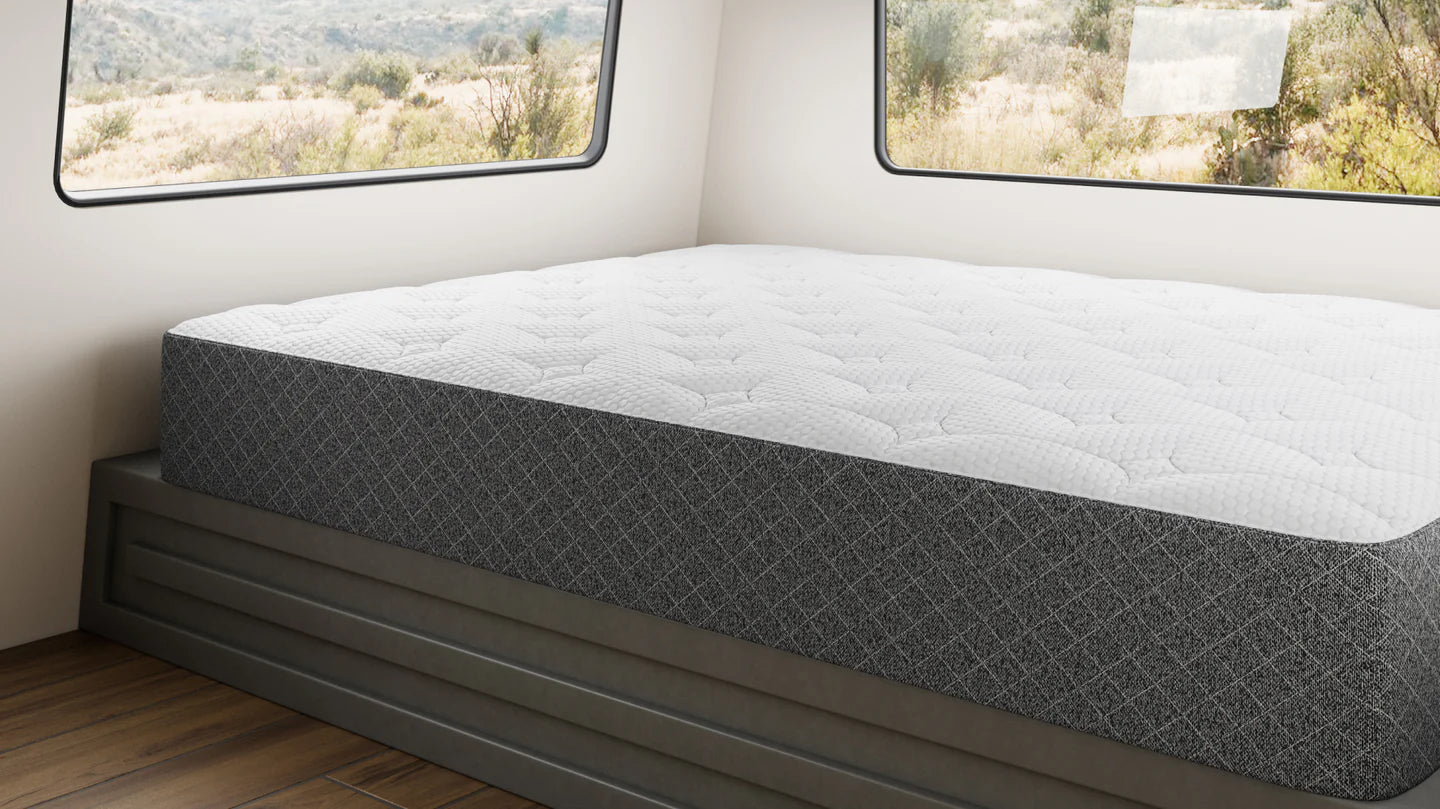 RV 10" Hybrid Mattress By GhostBed