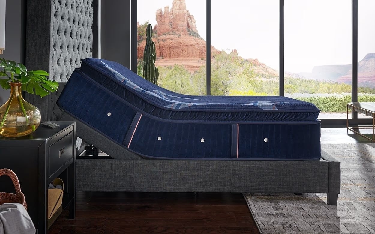 CLOSEOUT - Reserve 17 inch Soft Pillow Top mattress