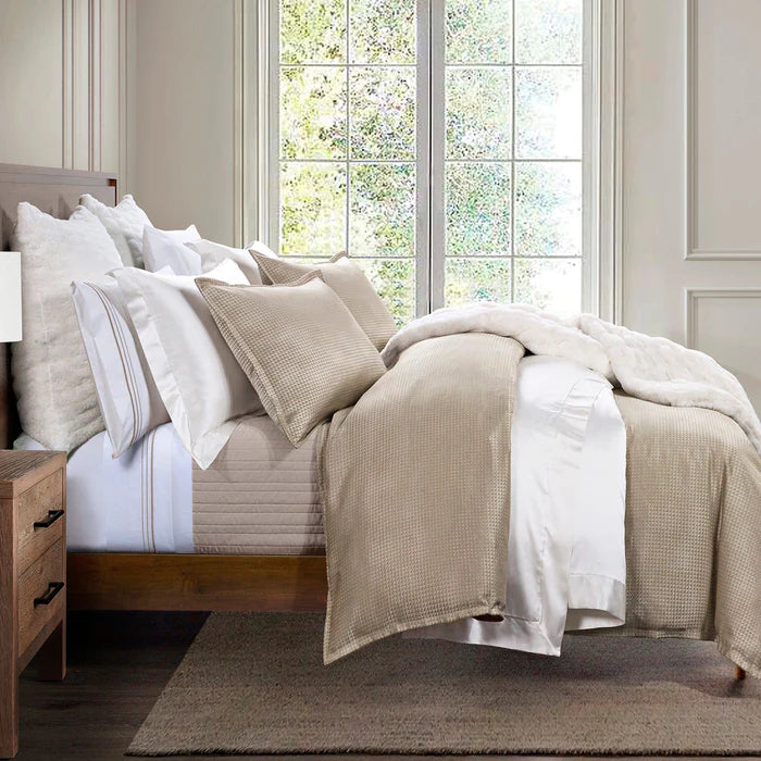 Sydney Jacquard Bedding Set HiEnd Accents