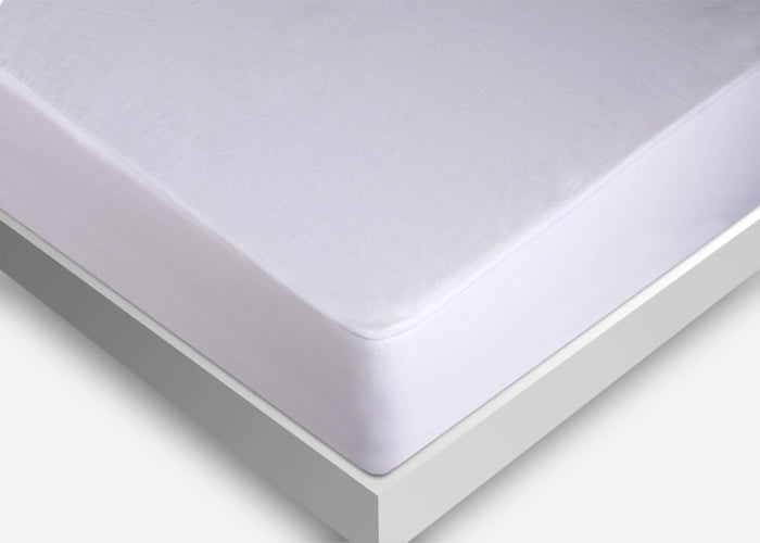 Basic Kids Mattress Protector by BEDGEAR