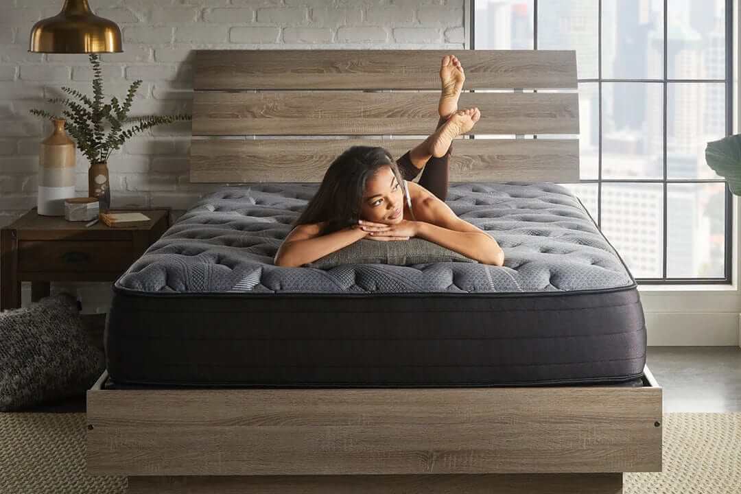 Corsicana Bedding Nightsbridge Orion 12" Hybrid Mattress