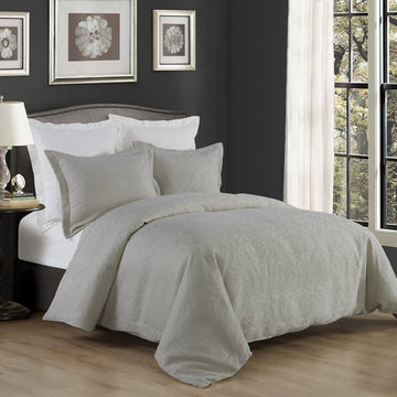 Medallion Matelassé Duvet Cover Set