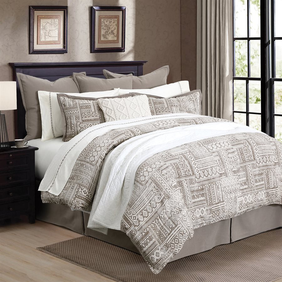 Trent Comforter Set HiEnd Accents