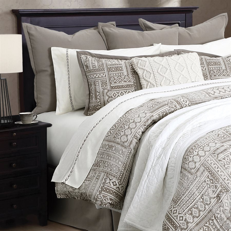 Trent Comforter Set HiEnd Accents