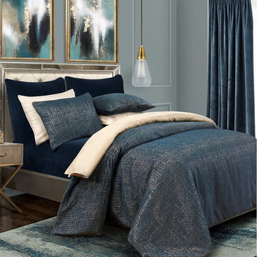 Hayworth Comforter Set HiEnd Accents