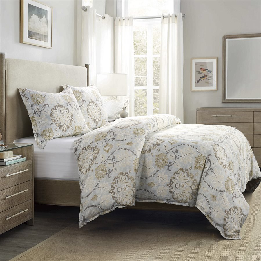 Dalia Linen Comforter Set HiEnd Accents