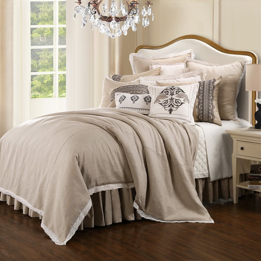 Charlotte Comforter Set HiEnd Accents