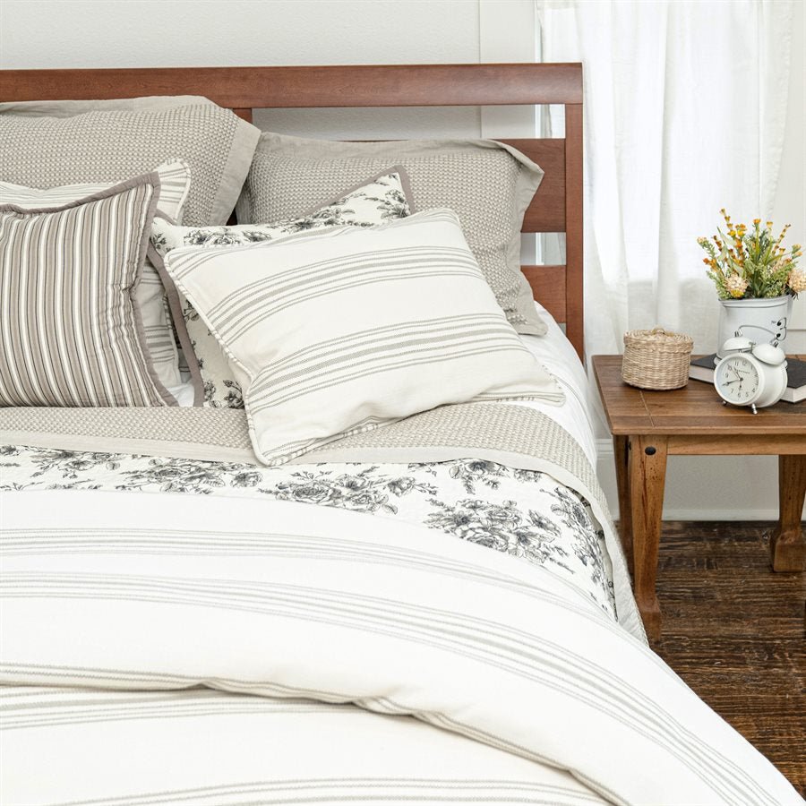 Prescott Comforter Set, Navy HiEnd Accents