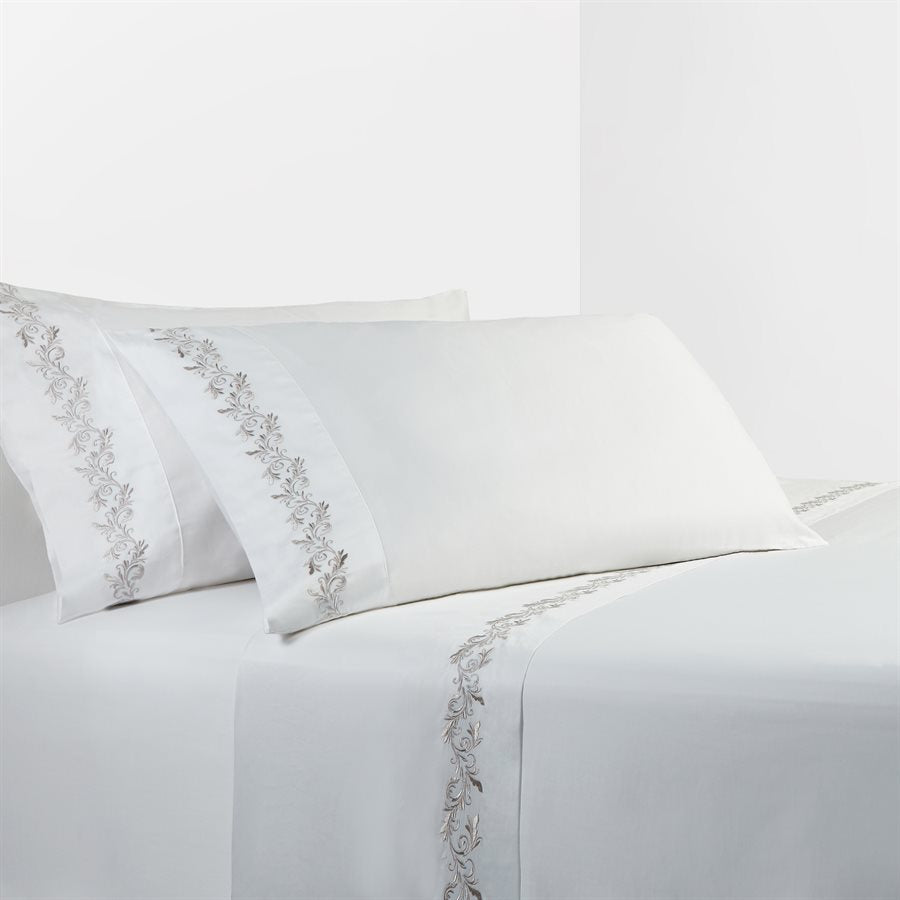 350 Thread Count Scroll Sheet Set, White HiEnd Accents