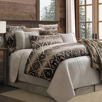 HiEnd Accents Chalet Aztec Bed Runner