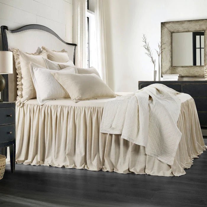 Luna Washed Linen Bedspread Set HiEnd Accents